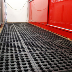Teppiche für den Agrar- und Lebensmittelsektor Dalles antidérapantes aires de jeux - 78 - FATIGUE STEP