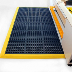 Teppiche für den Agrar- und Lebensmittelsektor Dalles antidérapantes aires de jeux - 78 - FATIGUE STEP