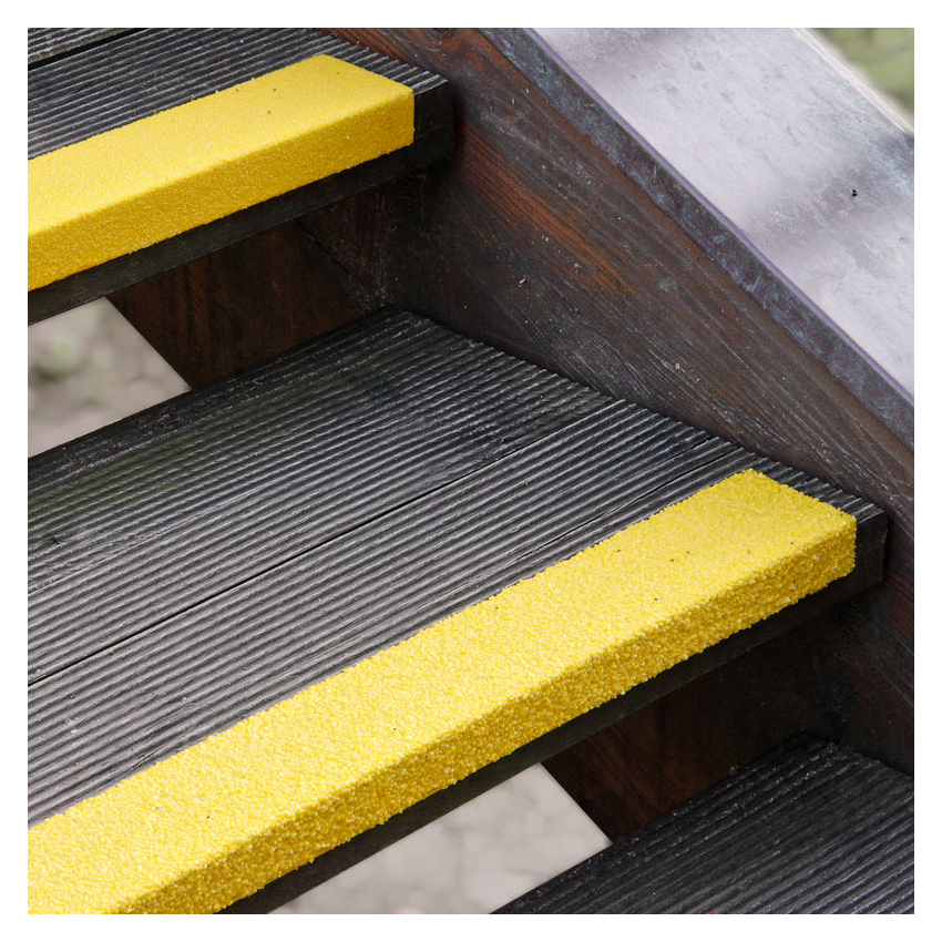 ERP-Zugänglichkeit Profil de nez de marche en fibre de verre court - 18 - NDM verre court